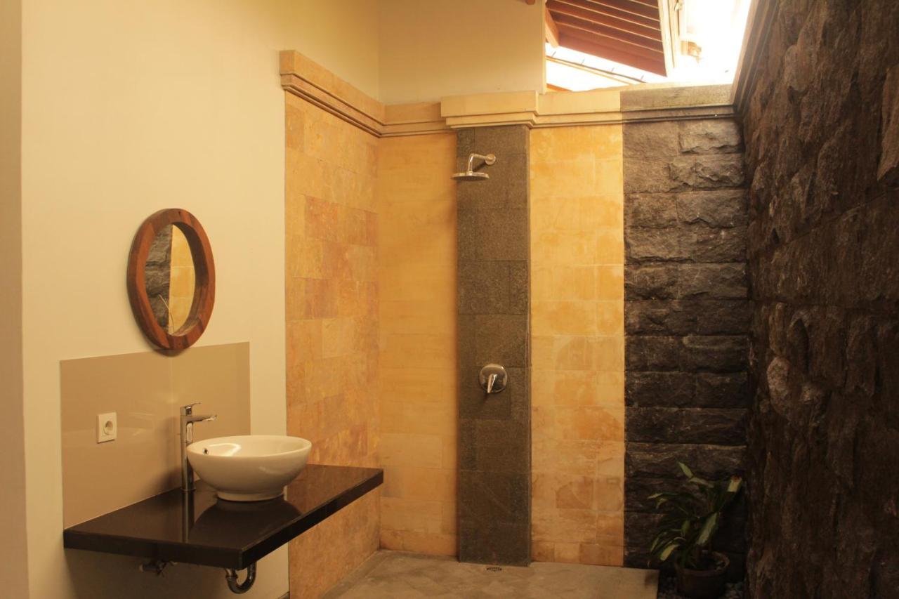 Ancut Sari Villa Ubud  Exterior photo